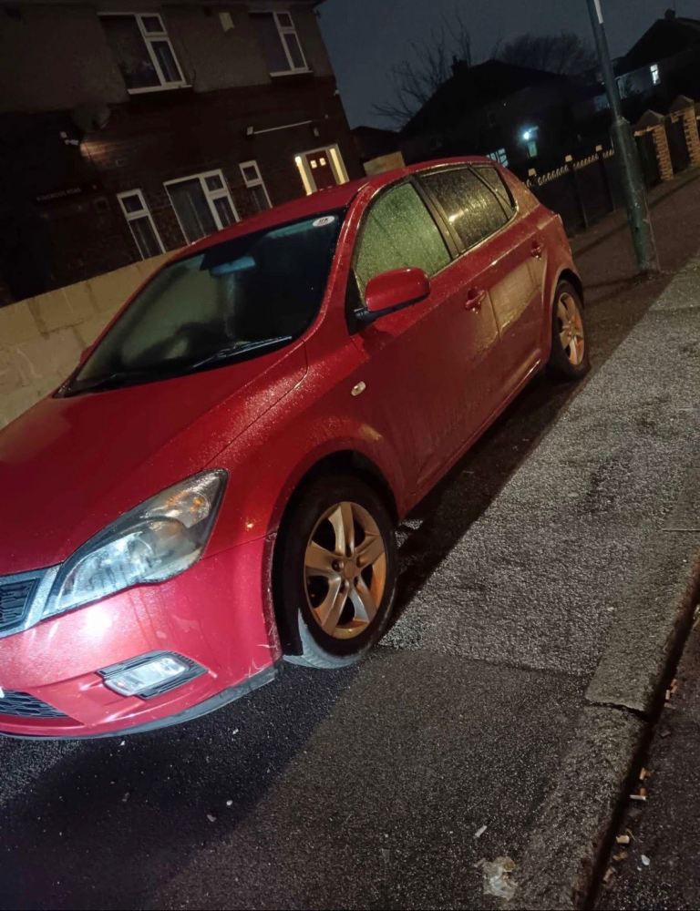 Kia, CEED, Hatchback, 2010, Manual, 1582 (cc), 5 doors