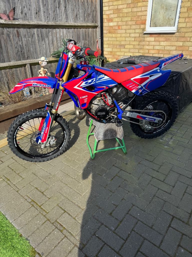 Yz 85