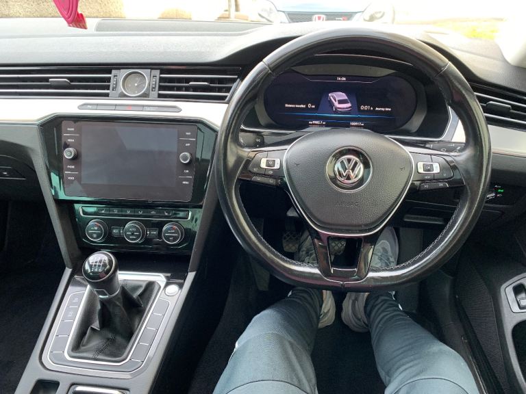 Volkswagen, PASSAT, Saloon, 2019, Manual, 1968 (cc), 4 doors