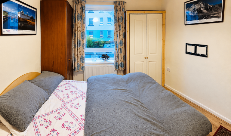 Clean & Bright Single Room in Shared House – £600 Per month - Available Now