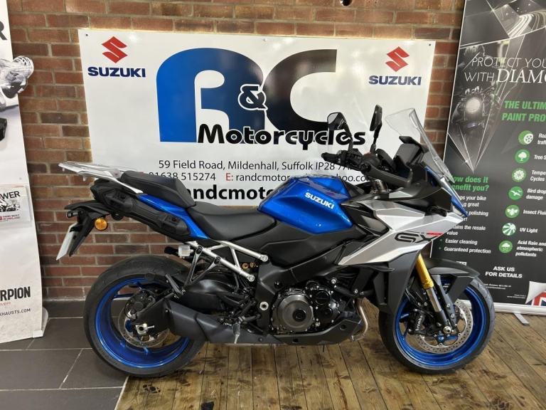 Suzuki GSX-S1000GX+ , Triton Blue with Panniers