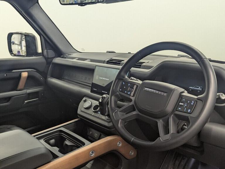 2024 Land Rover Defender 90 D300 MHEV X SUV Diesel Automatic