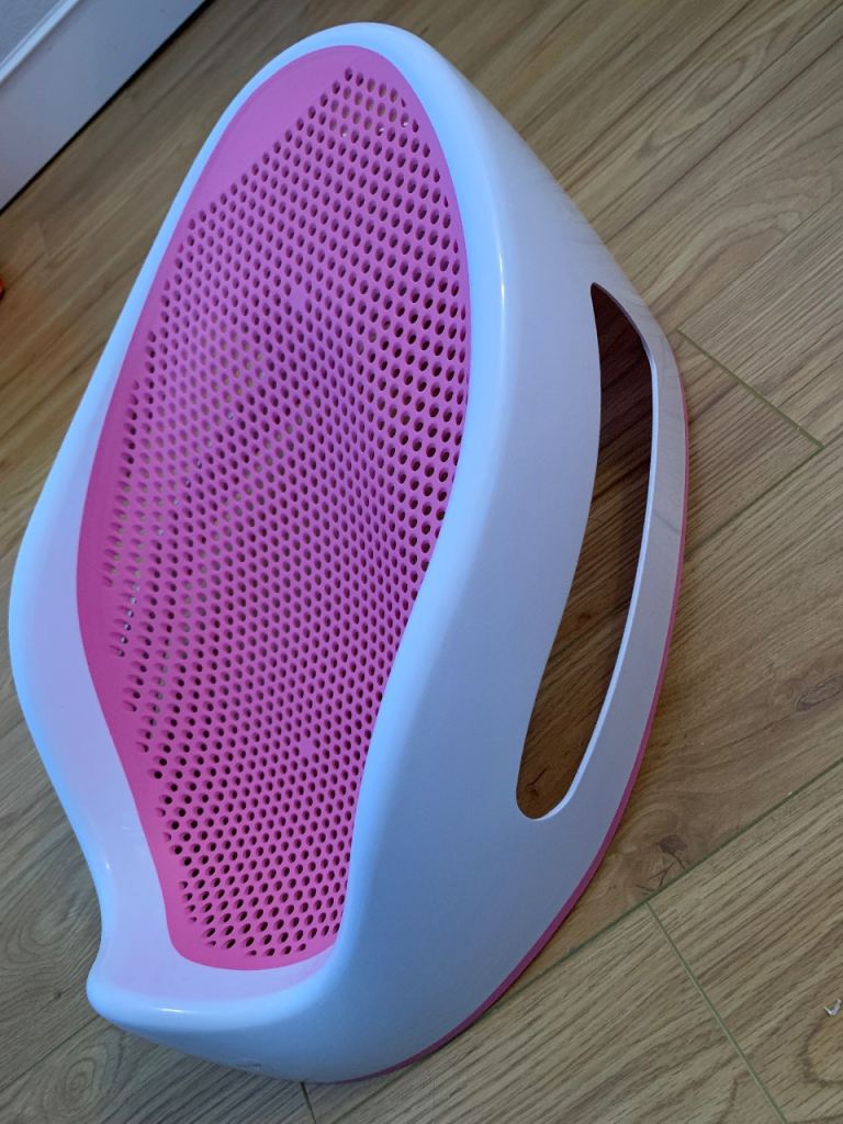 image for Angel Care Soft Touch Baby Bath /as new