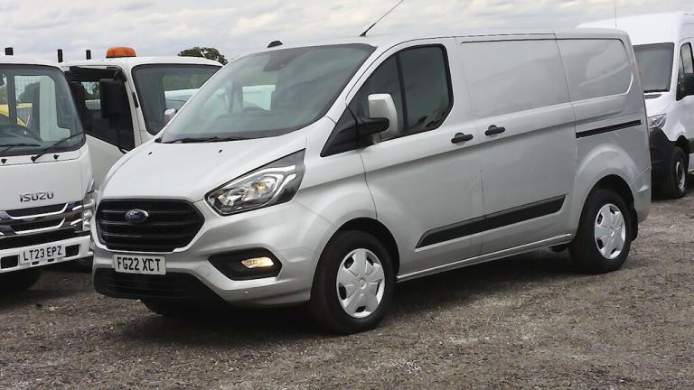 2022 Ford Transit Custom 320 TREND L1 SWB IN SILVER,AIR CONDITIONING,PARKING SENSORS AND MORE Pan...