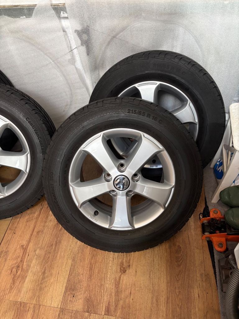 T5/T6 16” Alloy wheels & tyres