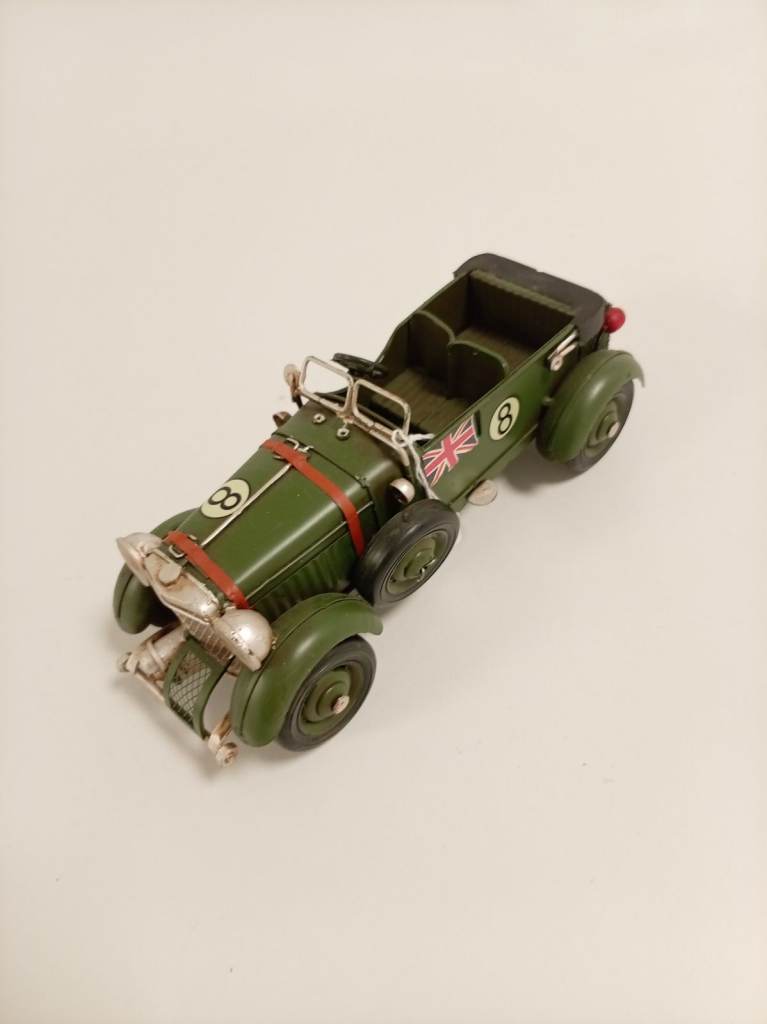 Brooklands Blower Style Racing Car Display – Racing Green, 23cm