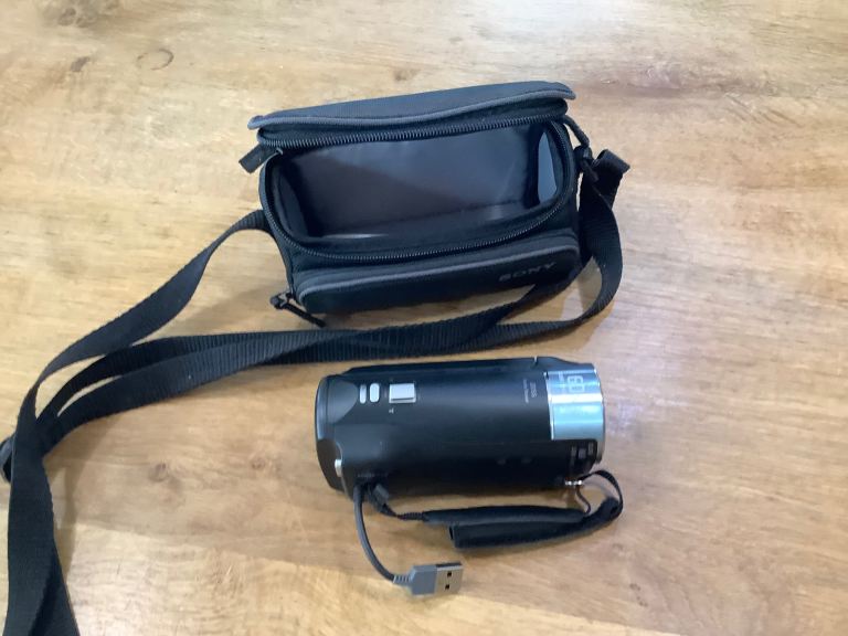 Sony Handicam HDR CX 405