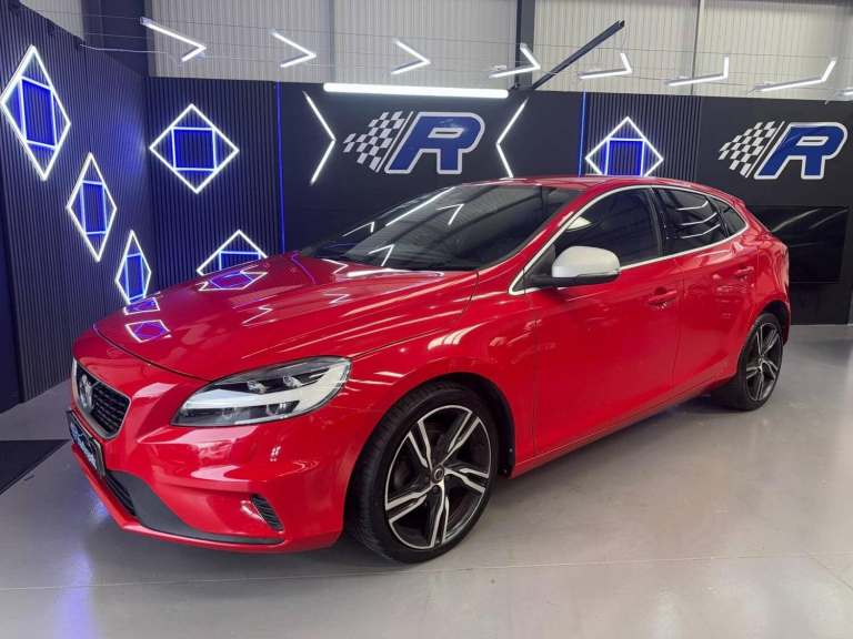 2016 Volvo V40 D2 [120] R DESIGN Pro 5dr HATCHBACK Diesel Manual