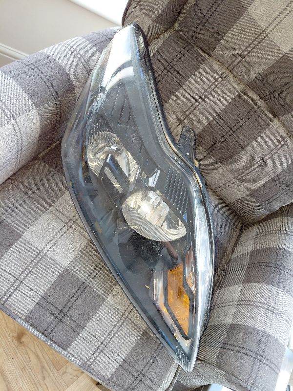 Ford focus headlamp