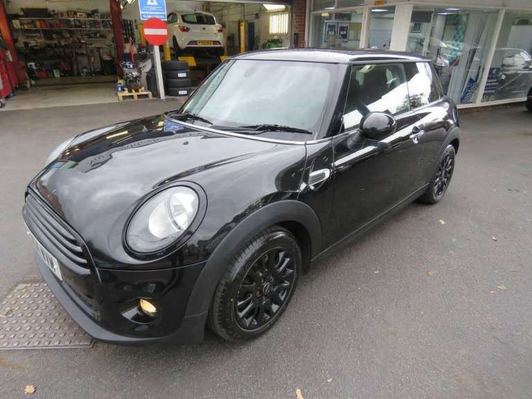 2014 MINI Hatch 1.5 Cooper Euro 6 (s/s) 3dr HATCHBACK Petrol Manual