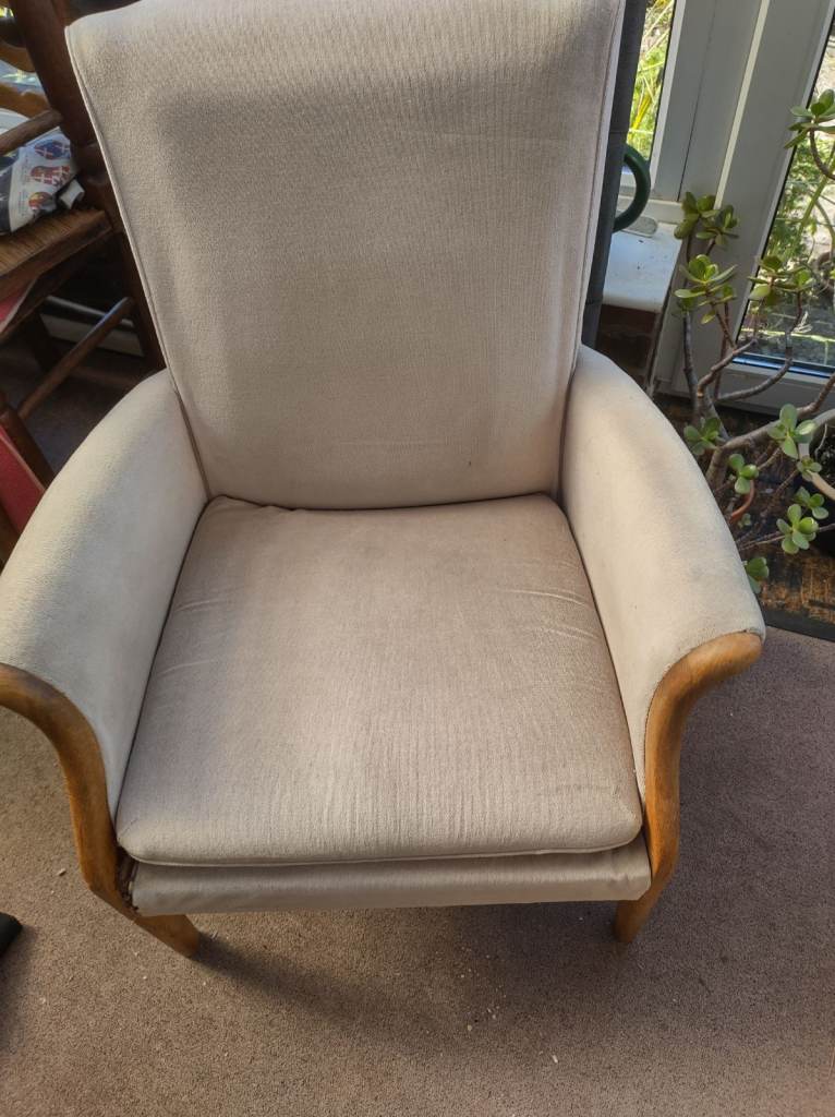 Parker Knoll chair PK749-1014