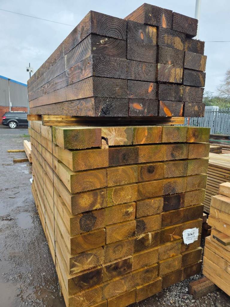 200x100 TIMBER SLEEPERS 2.4M