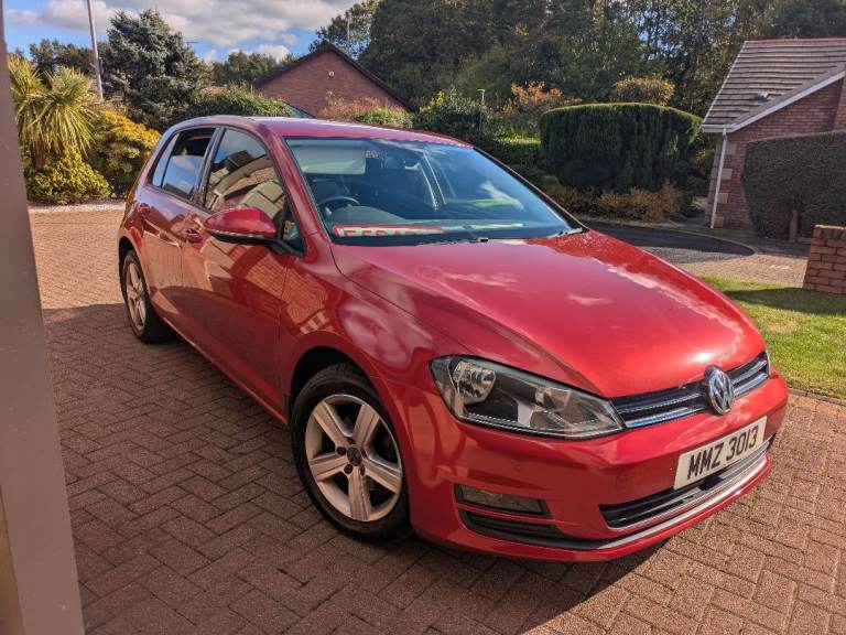 Volkswagen, GOLF,match blue motion Hatchback, 2015, Manual, 1598 (cc), 5 doors