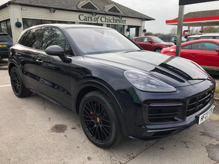 2023 Porsche Cayenne 4.0 V8 GTS TIPTRONIC 1 owner with 45000m and £25000 of factory options Estat...