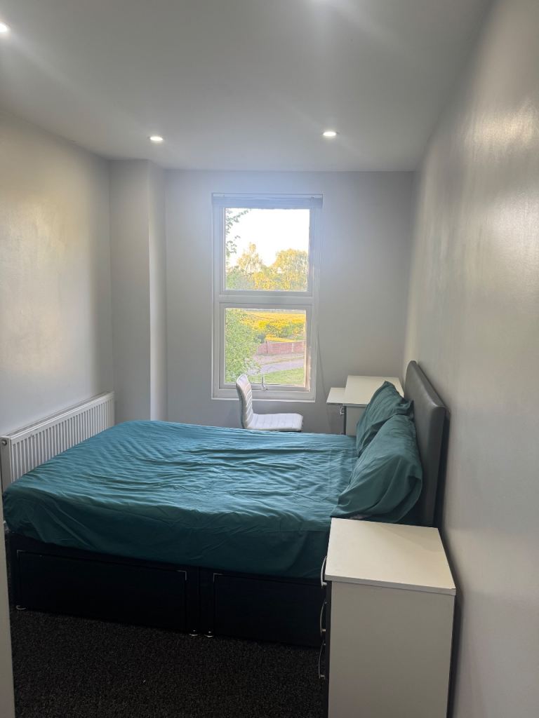 Luxury Supported Living Coventry: Private Kitchen & Bathroom (UC Required)