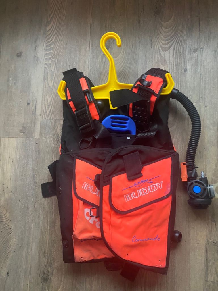 BUDDY COMMANDO BCD WITH AUTO AIR