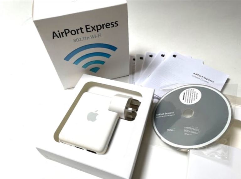 Apple AirPort Express Base Station Router with Original Box 