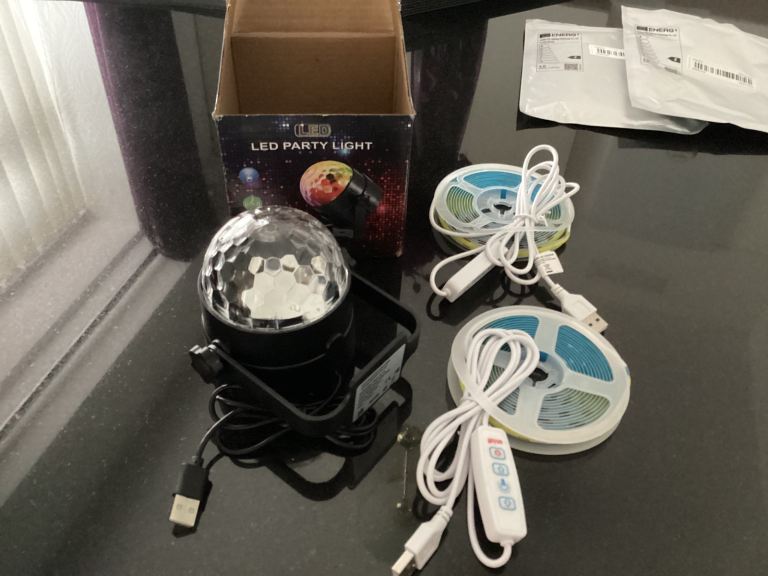Brand new unused Dimmable usb cob lights.