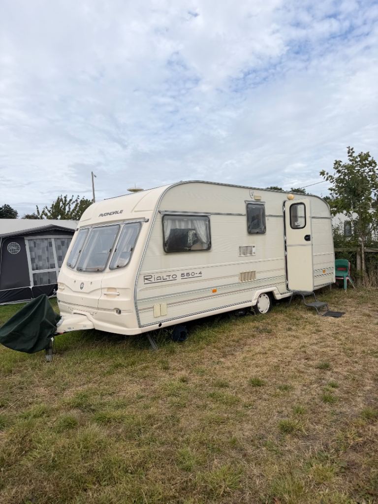 4 berth caravan 