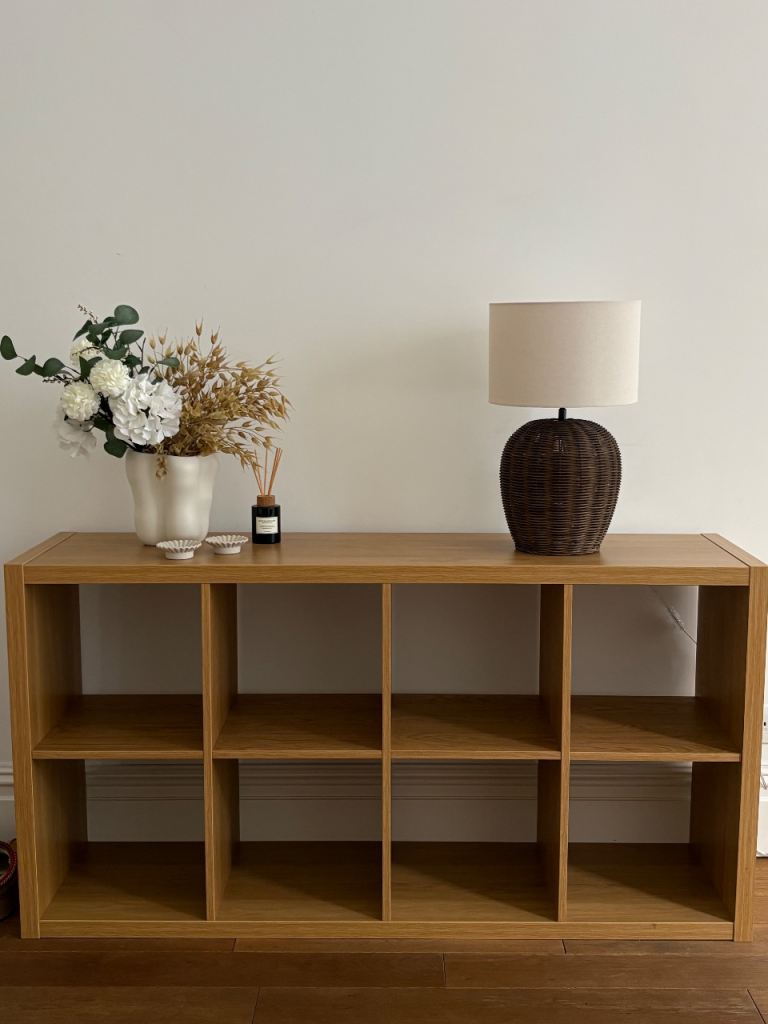Side board