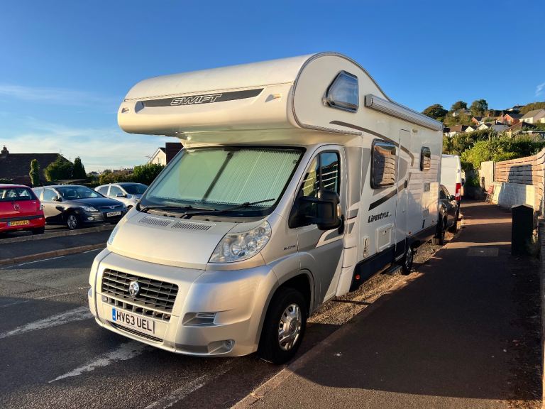 Swift Lifestyle 696, motorhome, Fiat, DUCATO, bunk beds, garage, bed over cab, 6 seat belts, 6 berth
