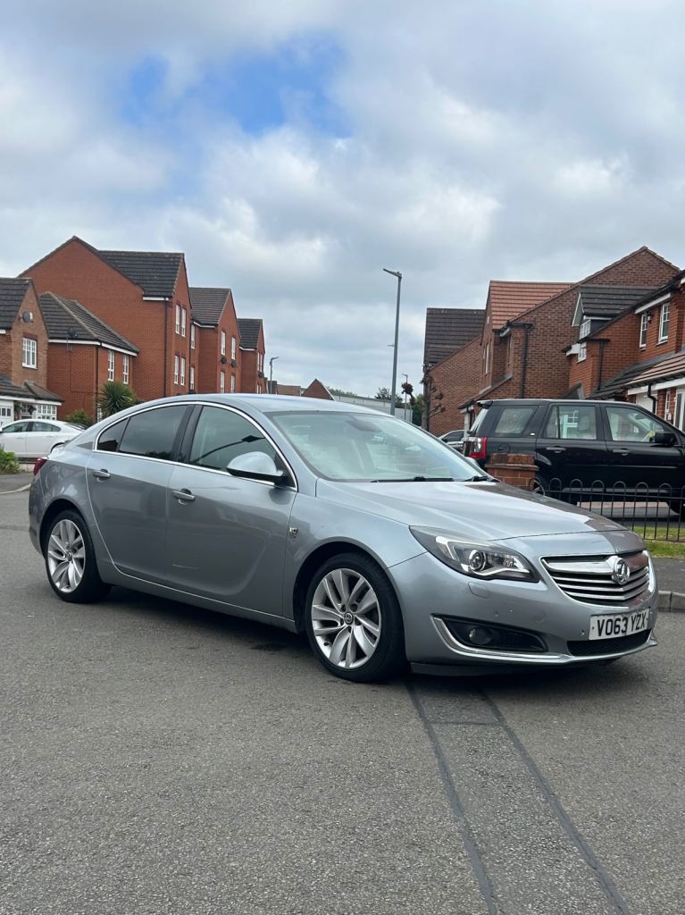 Vauxhall, INSIGNIA, Hatchback, 2013, Manual, 1956 (cc), 5 doors