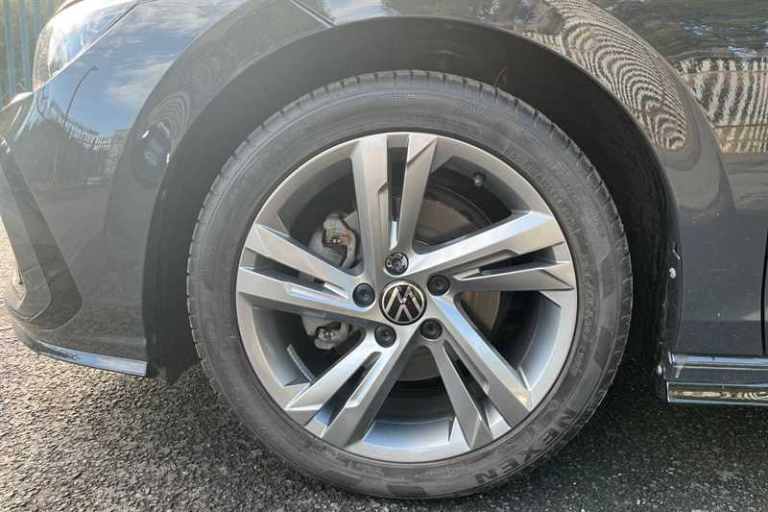 2022 Volkswagen Golf 1.5 TSI R-Line 5dr HATCHBACK PETROL Manual