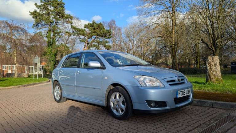 Toyota Corolla low milage petrol 1.6 5Dr