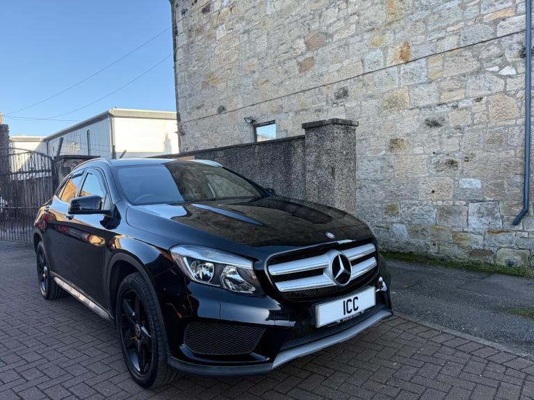 2016 MERCEDES GLA 200D AMG LINE 5DR BLACK LOW MILEAGE AMG BODYKIT SATNAV REV/CAM
