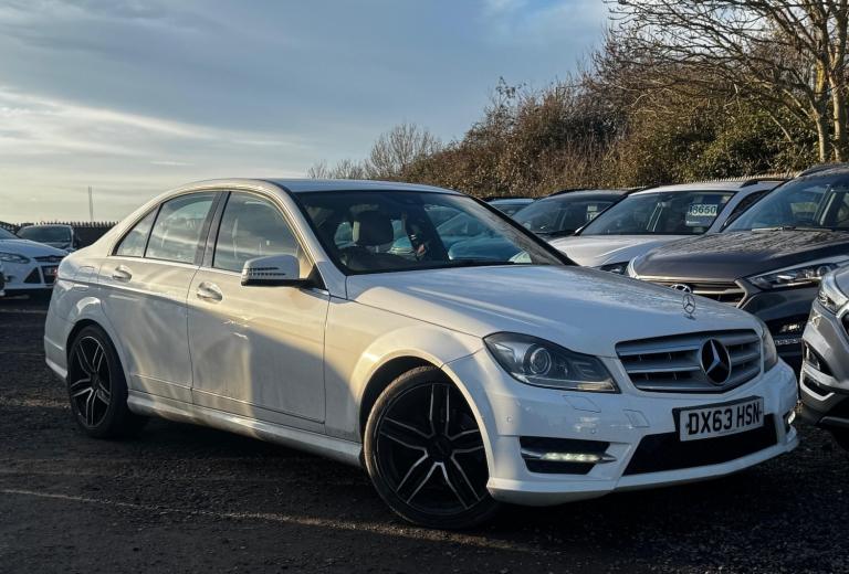 MERCEDES-BENZ C CLASS 2.1 C220 CDI AMG Sport Plus Saloon 4dr Diesel G-Tronic+