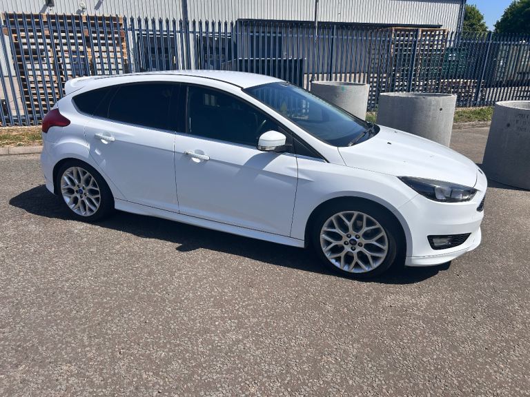 Ford, FOCUS, Hatchback, 2015, Manual, 1498 (cc), 5 doors