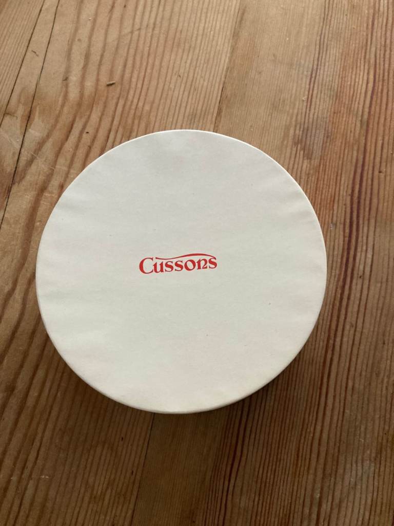 Vintage Cussons Linden Blossom Talc powder never used