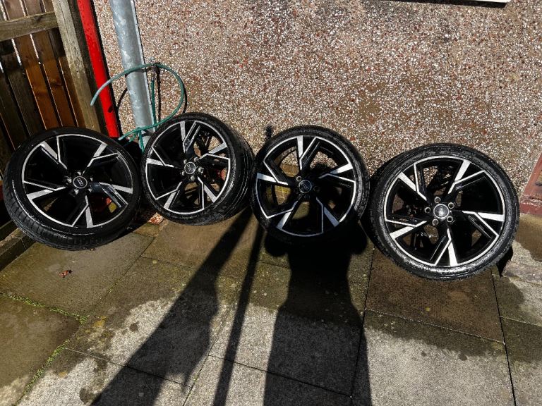 Audi 19” alloys 