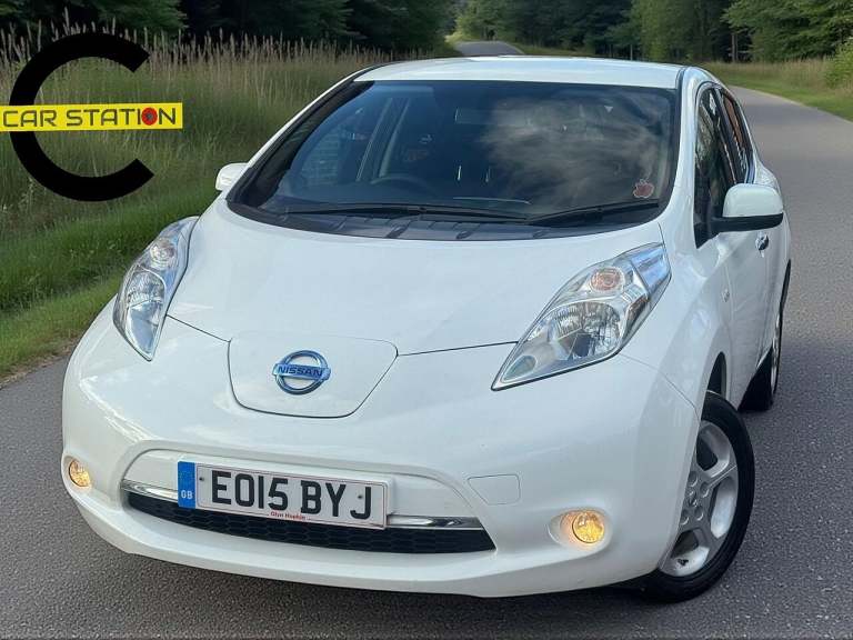  Nissan Leaf 24kWh Acenta Hatchback 5dr Electric Auto (107 bhp) Electric Automatic