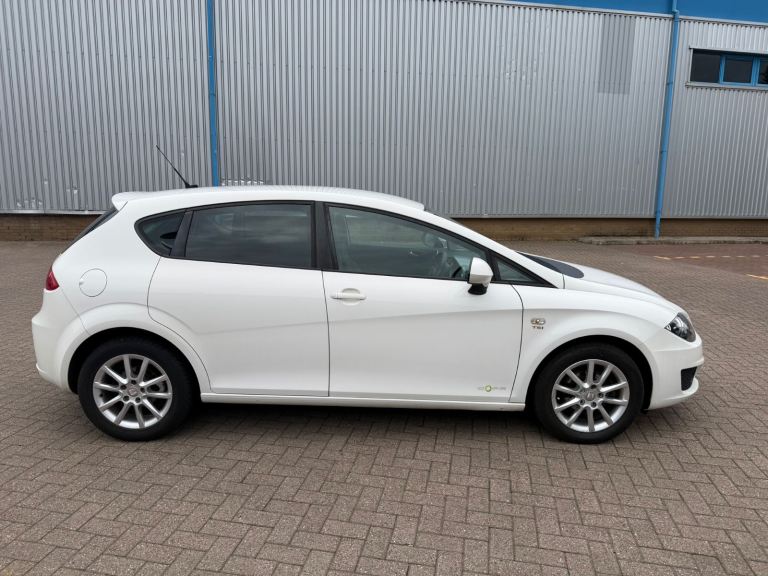 Seat, LEON, Hatchback, 2012, Manual, 1197 (cc), 5 doors