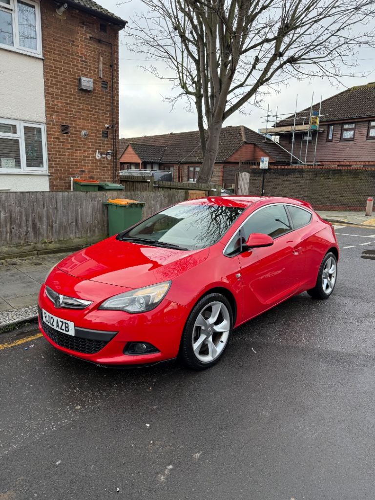 Vauxhall, ASTRA GTC, Hatchback, 2012, Manual, 1598 (cc), 3 doors