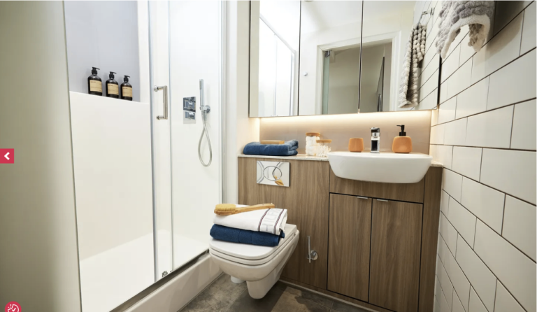 Vita Student Circle Square Premium Studio – 8th Floor West-Facing – £447pw