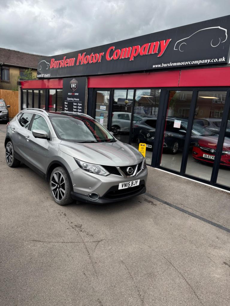 2015 Nissan Qashqai 1.5 dCi Tekna 2WD Euro 5 (s/s) 5dr HATCHBACK Diesel Manual