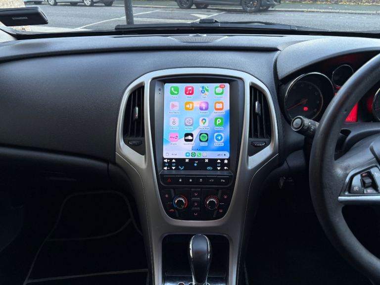 Vauxhall, ASTRA, AUTOMATIC, 2010, 1 Year MOT