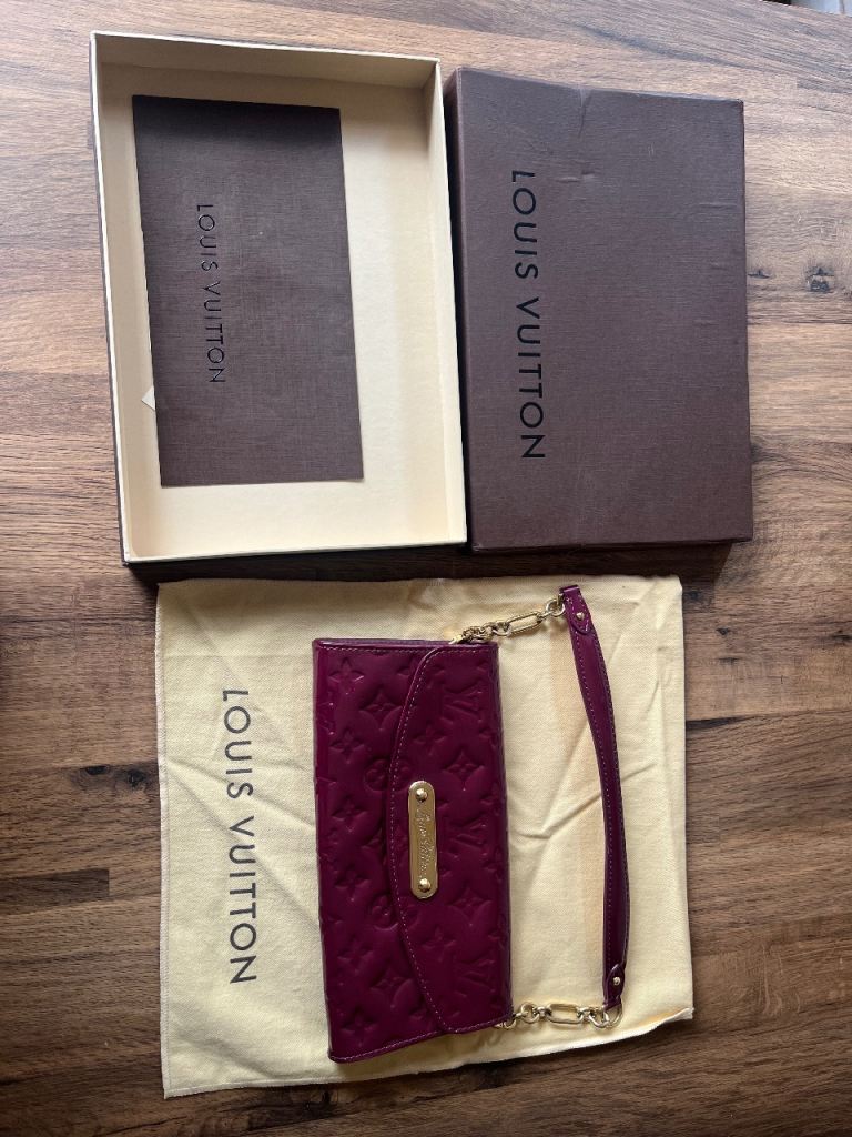 Louis Vuitton shoulder bag