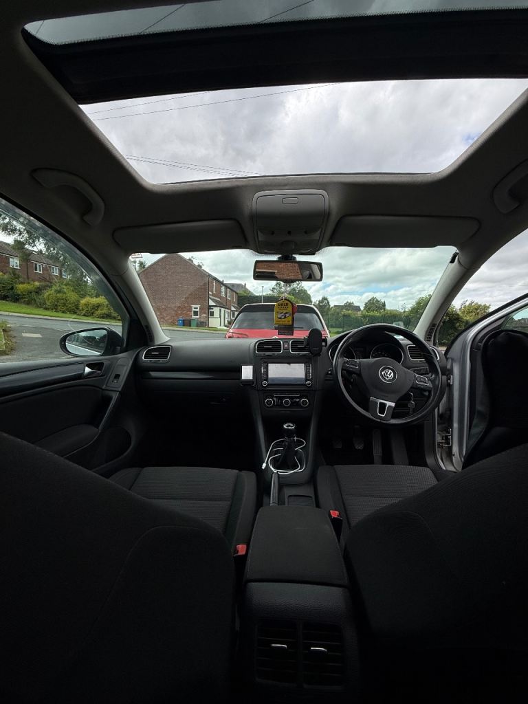 Volkswagen, GOLF, Hatchback, 2010, Manual, 1598 (cc), 5 doors
