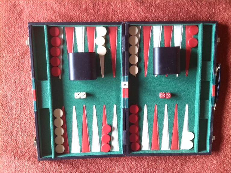 Full Backgammon Set In Travel Case Ex Con