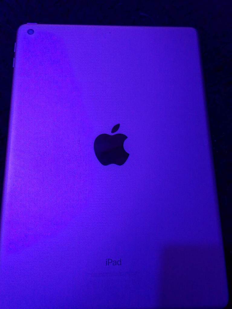 Apple iPad 5th gen