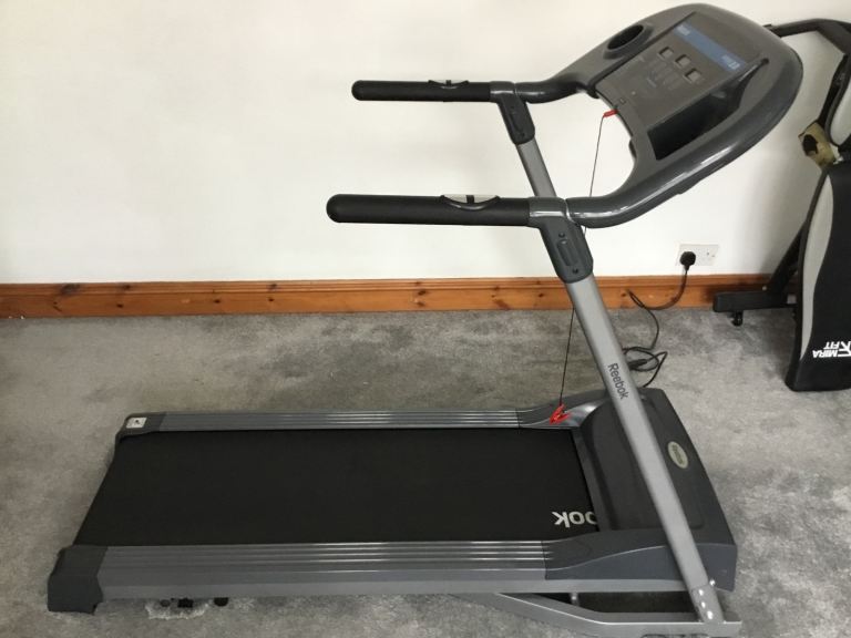 Rebook Treadmill Running Machine Edge 