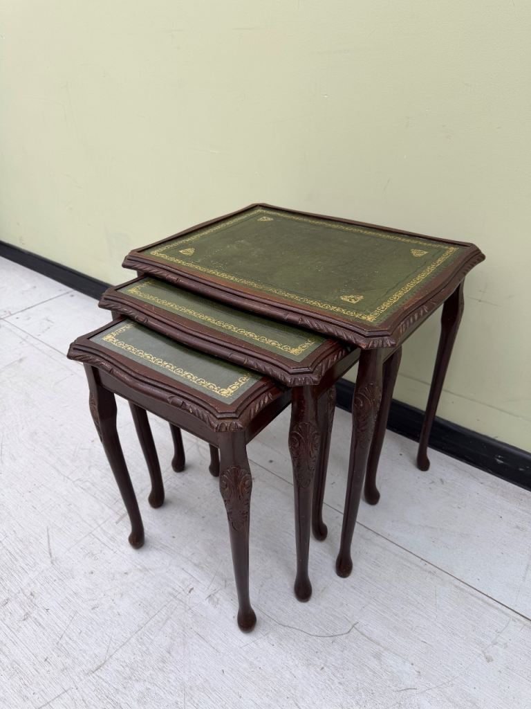Vintage Mahogany Nest of 3 Tables with Leather Tops – Queen Anne Side Tables