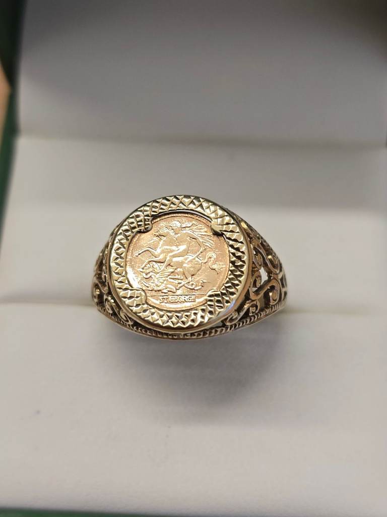 image for 9CT GOLD ST. GEORGE COIN RING