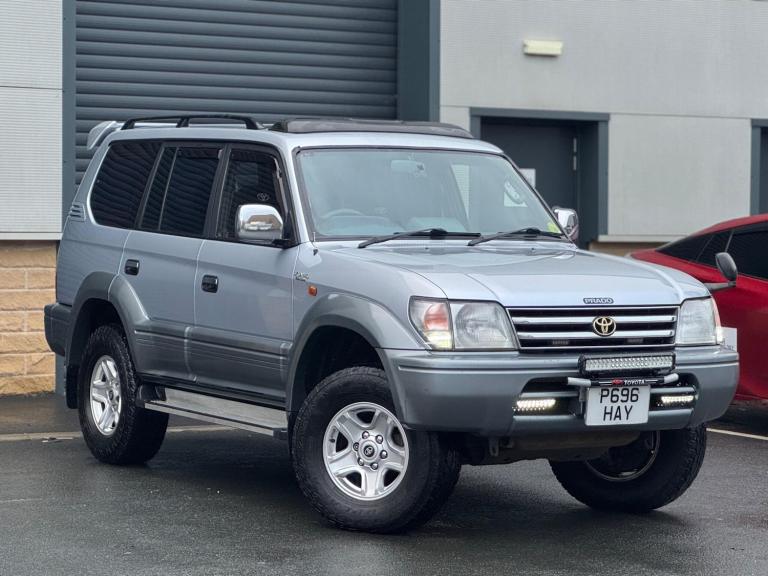 2006 Toyota Land Cruiser Colorado PRADO JDM IMPORT (RARE) ESTATE Diesel Automatic