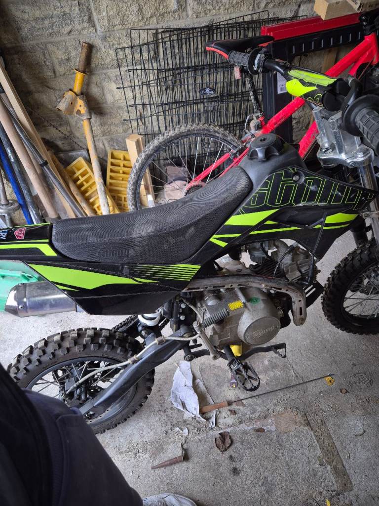 Stomp 110cc dirt bike 