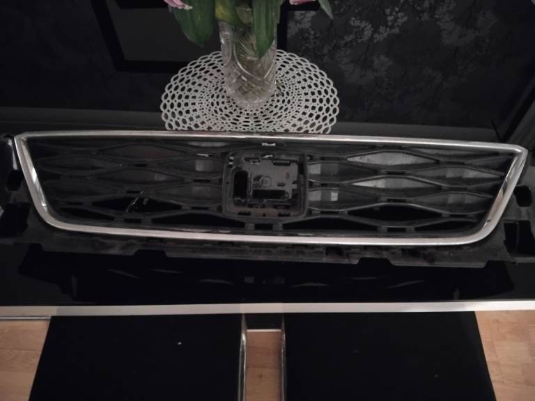 2019 seat arteca front grill gloss black 