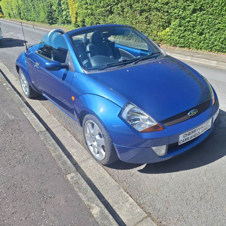 2003 Ford Streetka Luxury Convertible. 1 Lady Owner. FSH. 68800 miles. Superb Throuhout. Classic Car